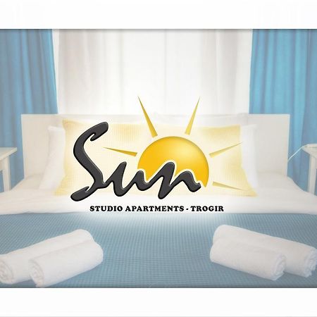 Sun Studio Apartments Trogir Exteriör bild